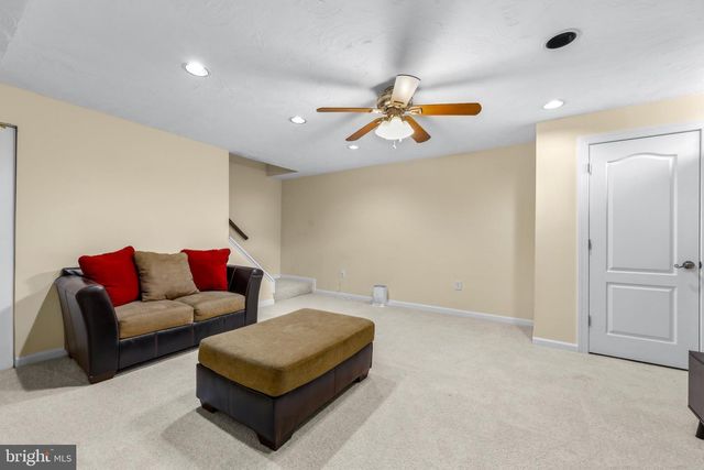 902 LAUREN WAY, Baltimore, MD 21226