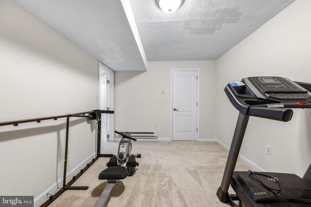 902 LAUREN WAY, Baltimore, MD 21226