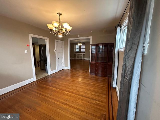 7502 PARKVIEW RD, Upper Darby, PA 19082