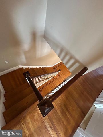 7502 PARKVIEW RD, Upper Darby, PA 19082