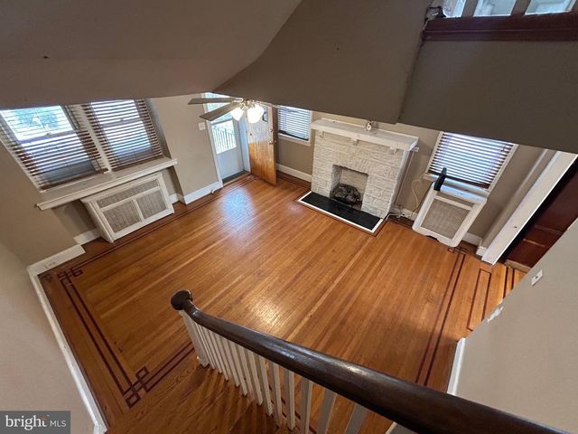 7502 PARKVIEW RD, Upper Darby, PA 19082