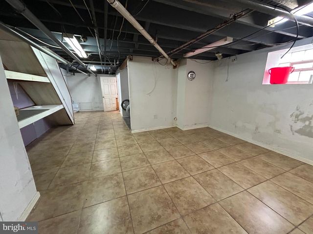 7502 PARKVIEW RD, Upper Darby, PA 19082