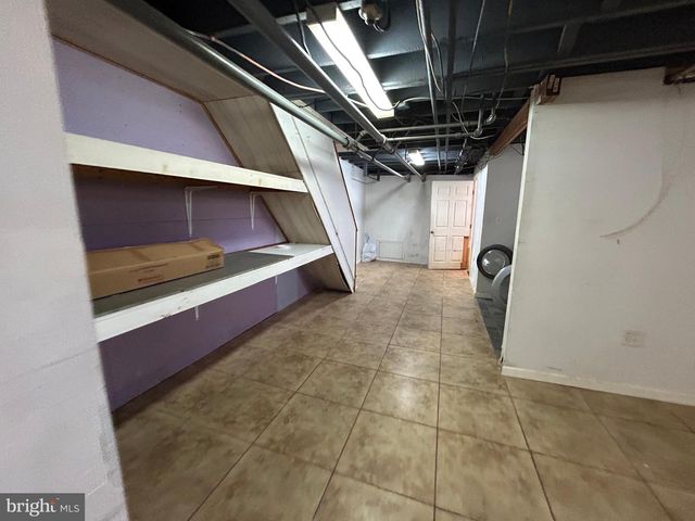 7502 PARKVIEW RD, Upper Darby, PA 19082