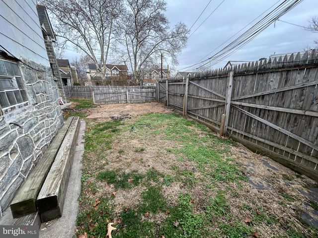 7502 PARKVIEW RD, Upper Darby, PA 19082