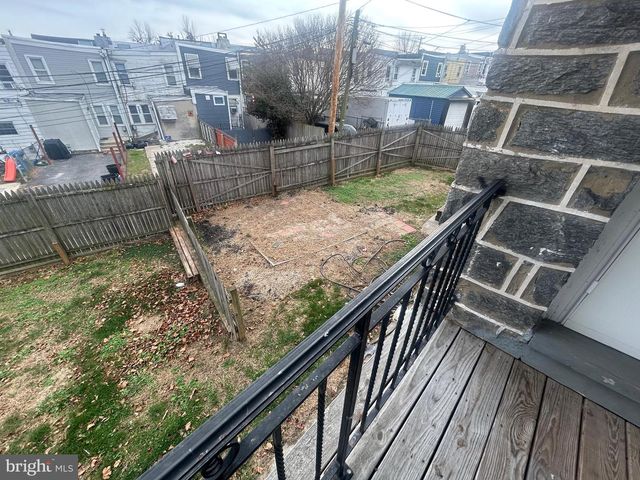 7502 PARKVIEW RD, Upper Darby, PA 19082