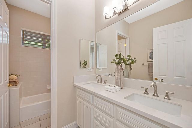 4019 Royal Troon Dr, El Dorado Hills, CA 95762