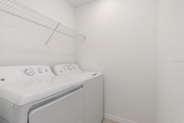 12550 GALAPAGOS COURT 208, Venice, FL 34293