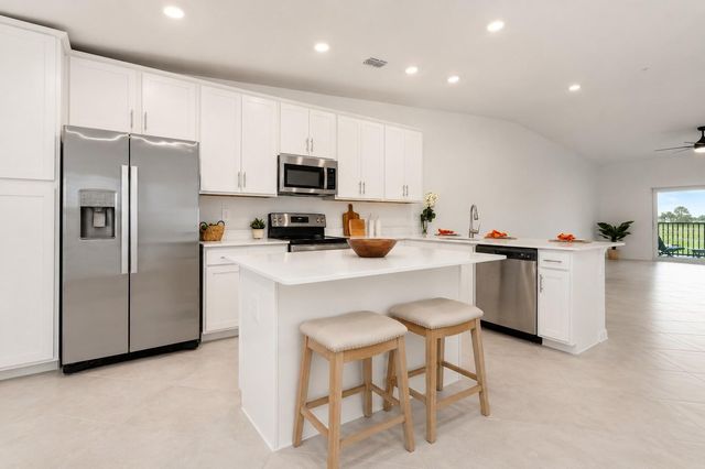 12550 GALAPAGOS COURT 208, Venice, FL 34293