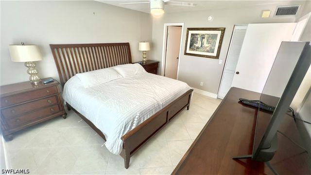 4380 27th CT SW 1, Naples, FL 34116