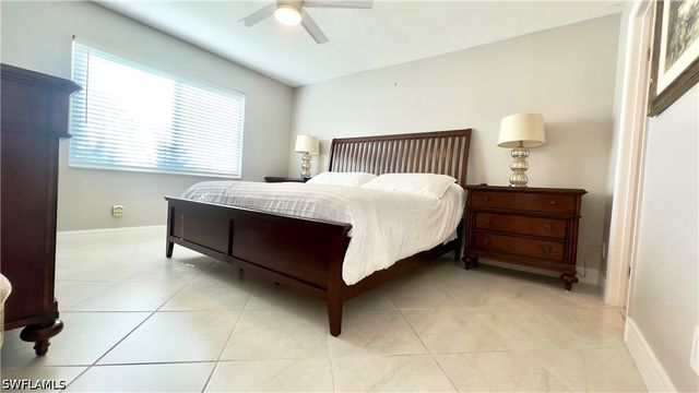 4380 27th CT SW 1, Naples, FL 34116