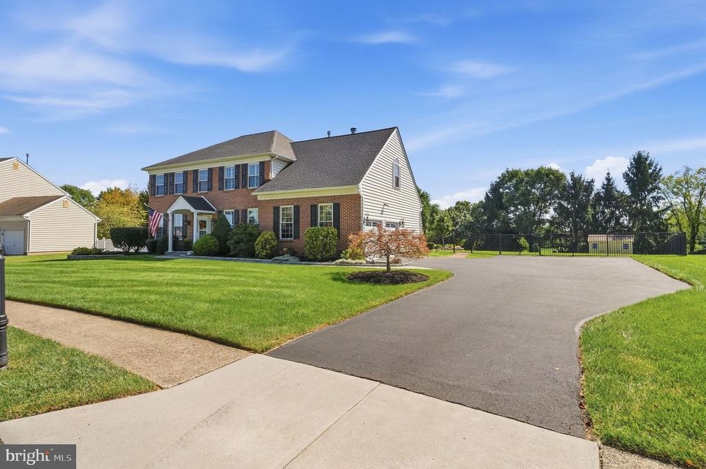 1028 COTTONWOOD DR, COLLEGEVILLE, PA 19426 — photo 5