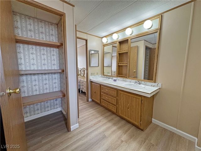 311 West FERNDELL Street, Pahrump, NV 89048