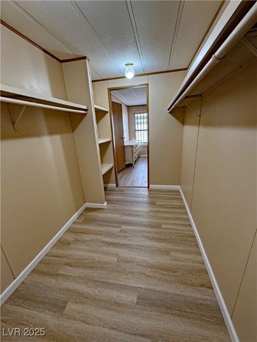 311 West FERNDELL Street, Pahrump, NV 89048