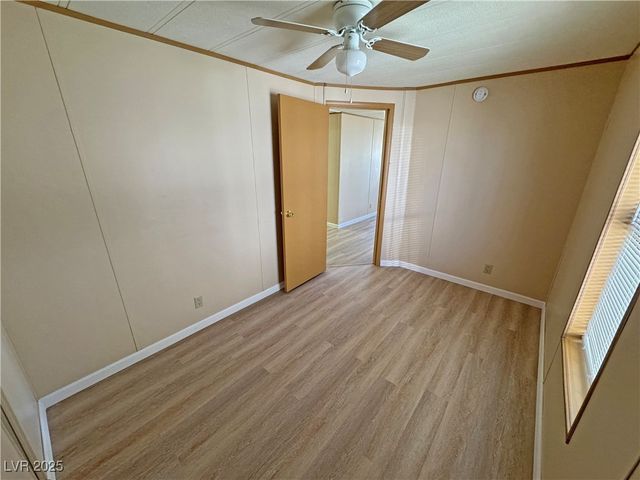 311 West FERNDELL Street, Pahrump, NV 89048