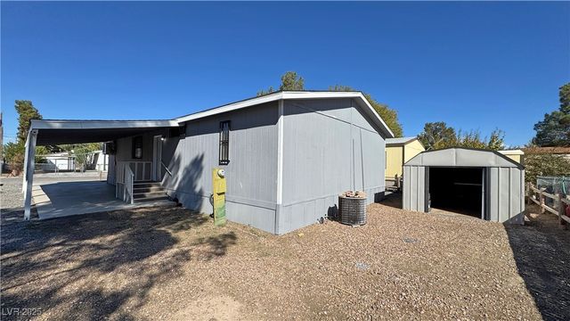311 West FERNDELL Street, Pahrump, NV 89048