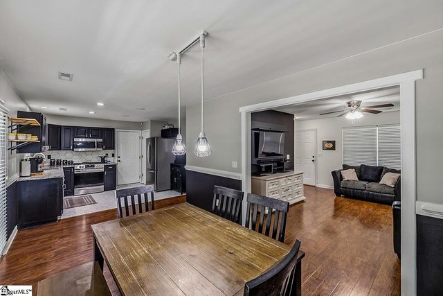 482 Pleasant Green Drive, Inman, SC 29349