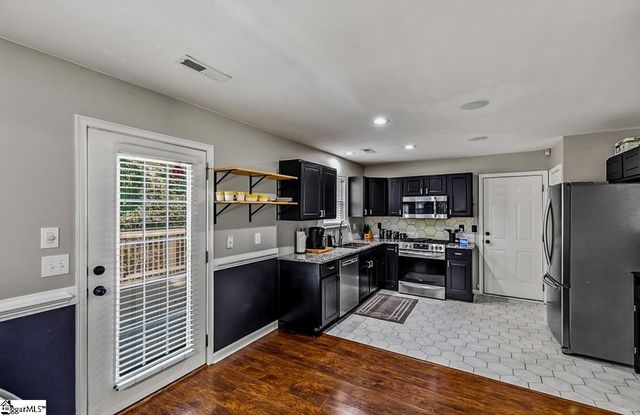 482 Pleasant Green Drive, Inman, SC 29349