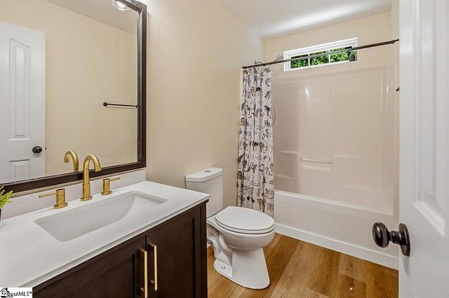 482 Pleasant Green Drive, Inman, SC 29349