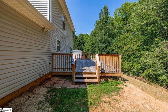 482 Pleasant Green Drive, Inman, SC 29349