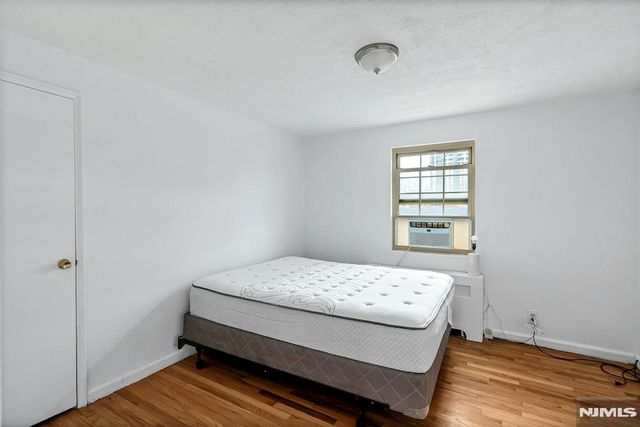 1267 Anderson Avenue 16, Fort Lee, NJ 07024