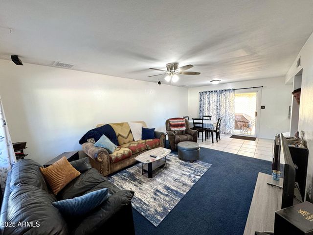 2029 W SUNNYSIDE Avenue, Phoenix, AZ 85029