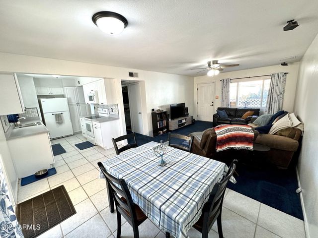 2029 W SUNNYSIDE Avenue, Phoenix, AZ 85029