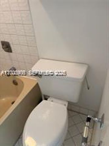 4824 SW 152nd Ct 32G, Miami, FL 33185