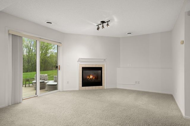 7637 Century Boulevard, Chanhassen, MN 55317