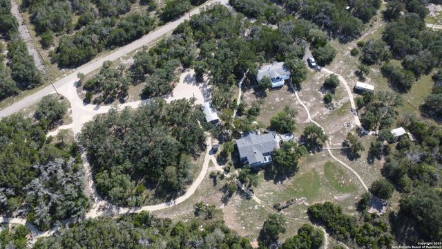 251 County Road 246, Hondo, TX 78861