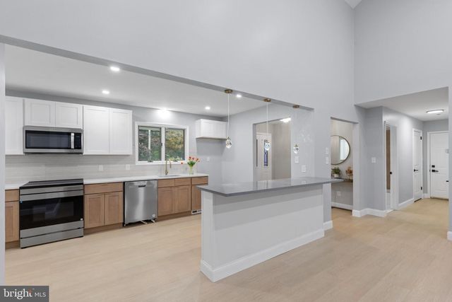 64 FERN RD, Bridgeton, NJ 08302