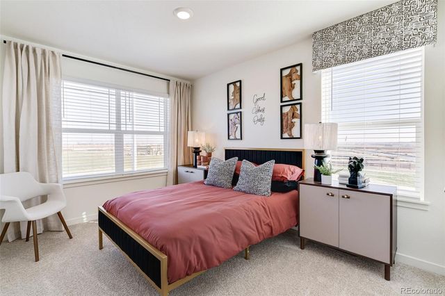 920 Logan Peak Way, Berthoud, CO 80513