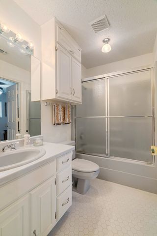 940 Brandyn Place, Paris, TX 75462