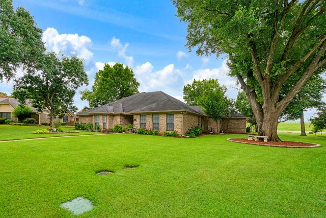 940 Brandyn Place, Paris, TX 75462