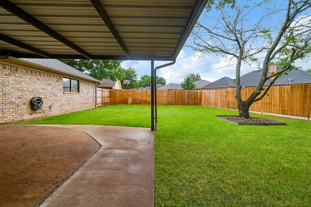 940 Brandyn Place, Paris, TX 75462