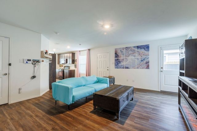 2233 Great Belt Boulevard, Crandall, TX 75114