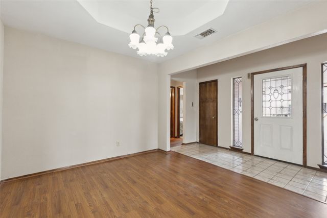 1878 Trail Ridge Drive, Lewisville, TX 75077