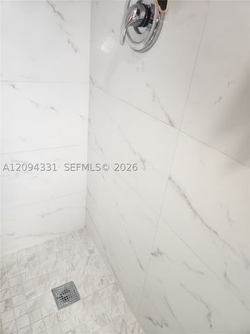 8891 Sunrise Lakes Blvd 302, Sunrise, FL 33322