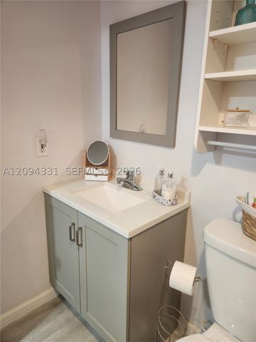 8891 Sunrise Lakes Blvd 302, Sunrise, FL 33322