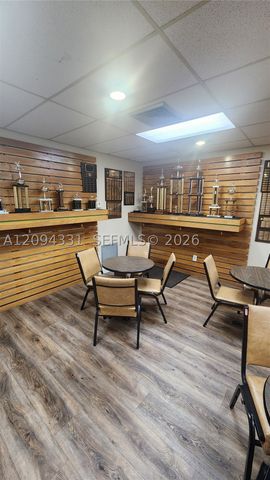 8891 Sunrise Lakes Blvd 302, Sunrise, FL 33322