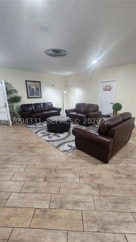 8891 Sunrise Lakes Blvd 302, Sunrise, FL 33322