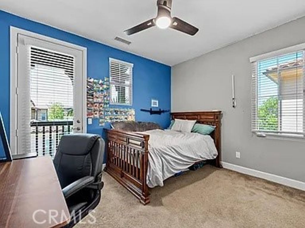 Image 16 of property listing at 46 Pawprint, Irvine, CA 92618