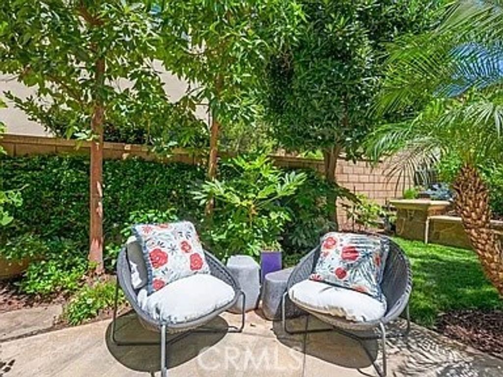 Image 30 of property listing at 46 Pawprint, Irvine, CA 92618