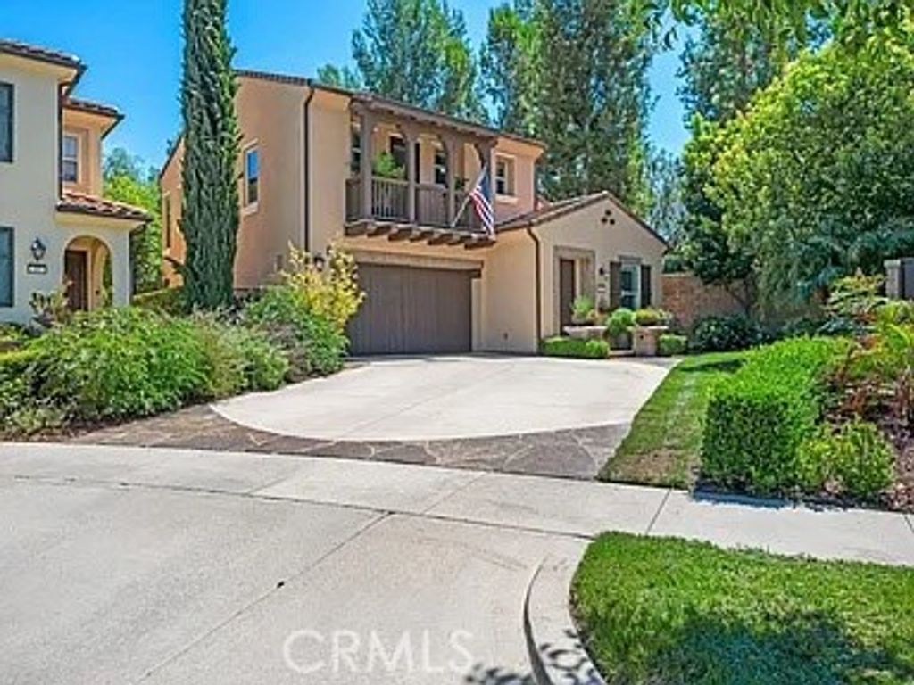 Image 33 of property listing at 46 Pawprint, Irvine, CA 92618