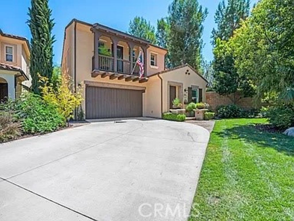 Image 34 of property listing at 46 Pawprint, Irvine, CA 92618