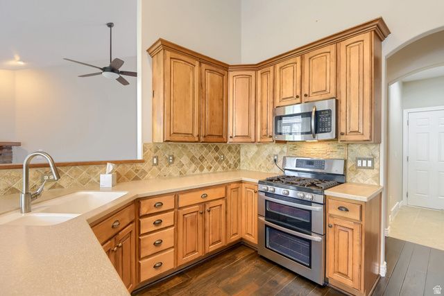 2066 E TIVOLI CT, Draper, UT 84020