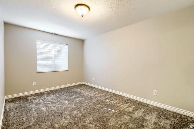 2066 E TIVOLI CT, Draper, UT 84020
