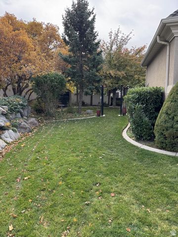 2066 E TIVOLI CT, Draper, UT 84020