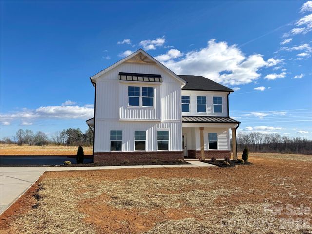 2440 Sandy Springs Road, Mocksville, NC 27028