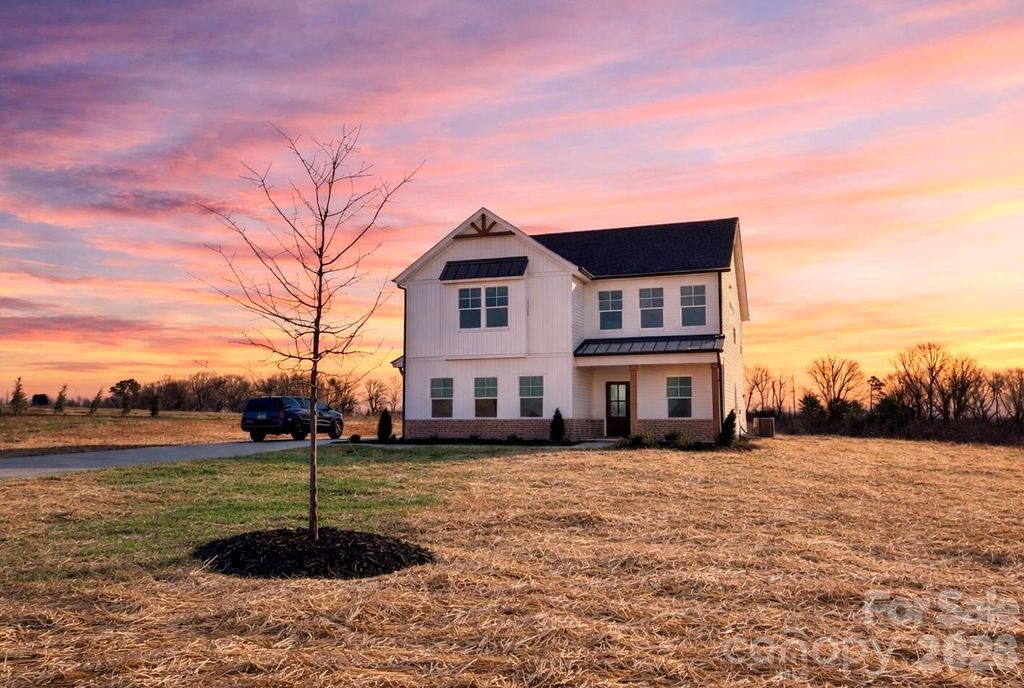 2440 Sandy Springs Road, Mocksville, NC 27028