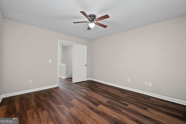2041 Charter Manor, Lithonia, GA 30058